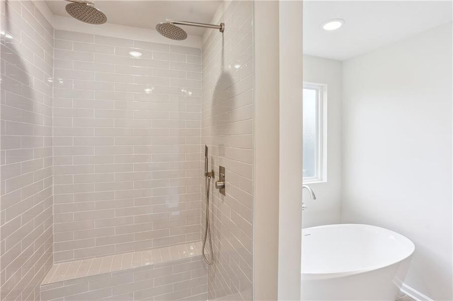 Image 24 of a home in Concord Oaks.