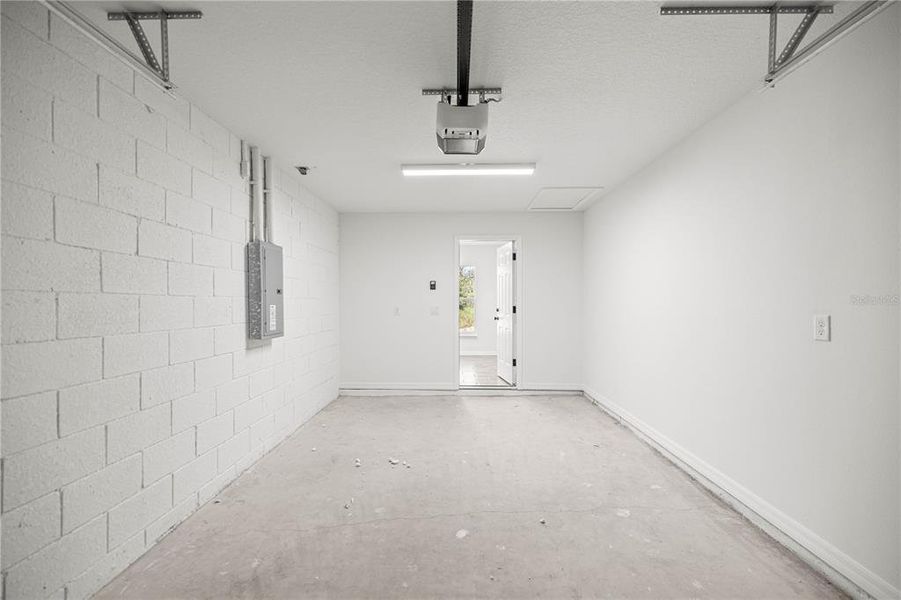 Image 22 of a home in .