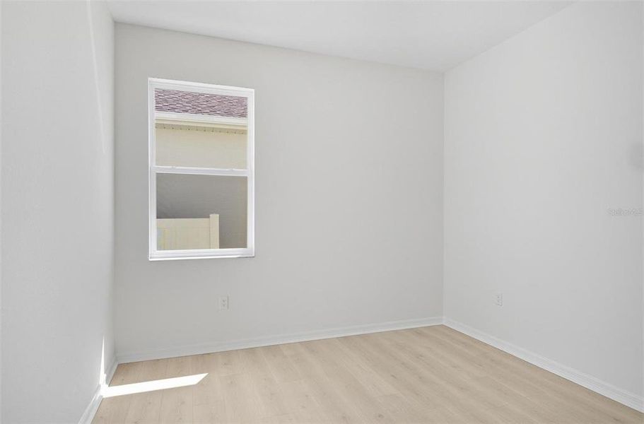 Spacious, unfurnished interior of a new home in Matanzas Cove, Palm Coast (Image 17).