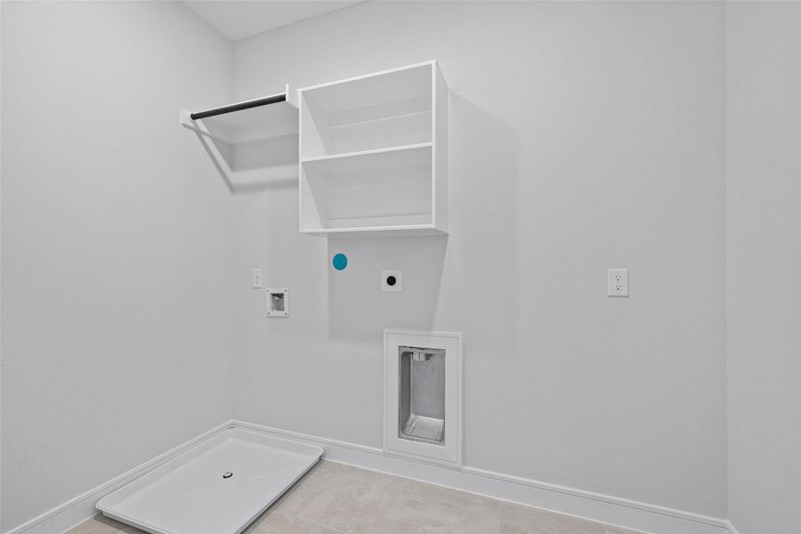 Spacious, unfurnished interior of a new home in Bridgeland Central, Cypress (Image 37). Spacious, unfurnished interior of a new home in Bridgeland Central, Cypress (Image 37).