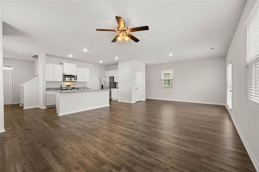 Spacious, unfurnished interior of a new home in Shoal Creek, Hampton (Image 23).