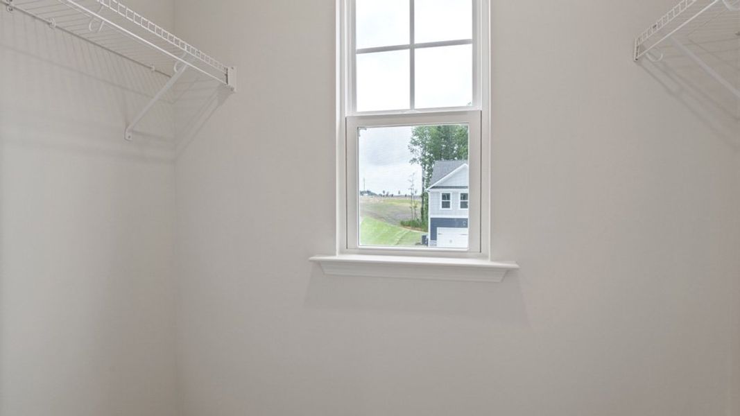 Spacious, unfurnished interior of a new home in Bexford, Willow Spring (Image 33).