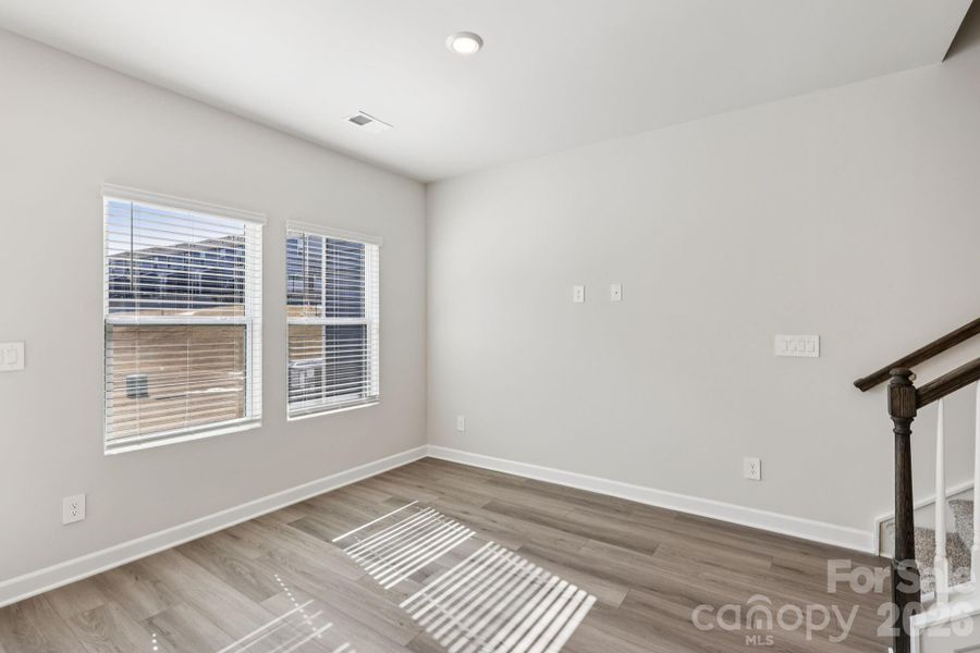 Spacious, unfurnished interior of a new home in Galloway Ridge, Charlotte (Image 17).