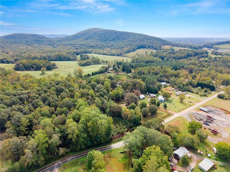 Natural landscape and outdoor views near  in Cleveland (Image 14).