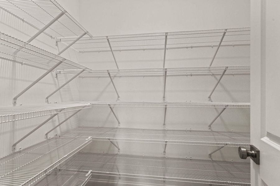 Spacious, unfurnished interior of a new home in Sweetgrass Station, Summerville (Image 32).