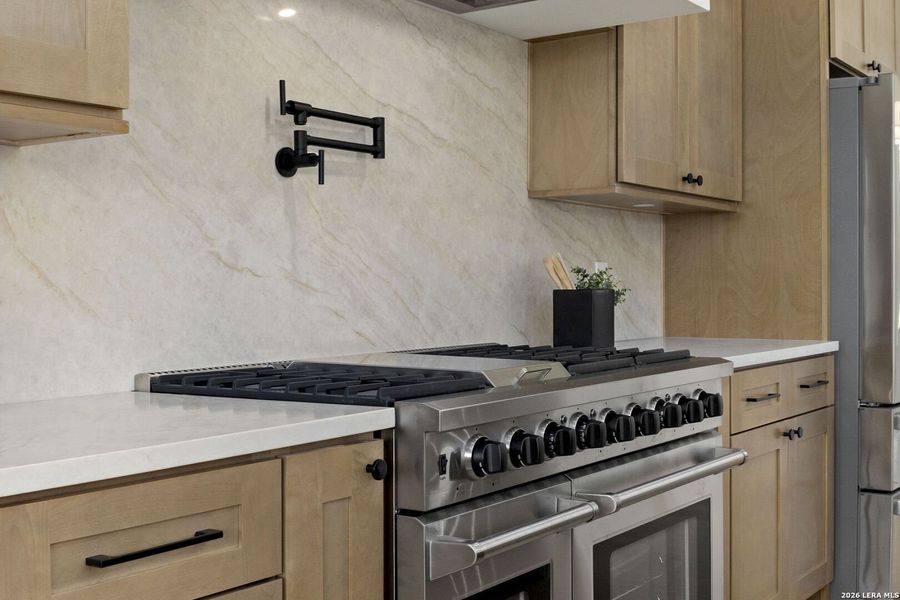 Close-up of interior finishes inside a home in , Bandera (Image 21).