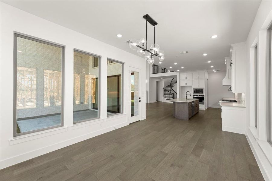 29. 2651 Pelican Point - Dining (3) 29. 2651 Pelican Point - Dining (3)