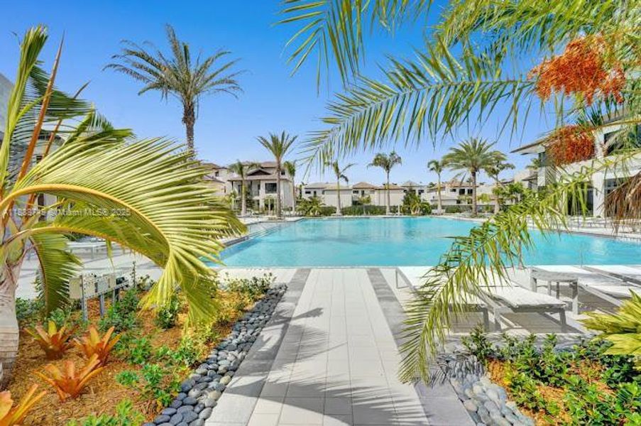 Image 36 of a home in .