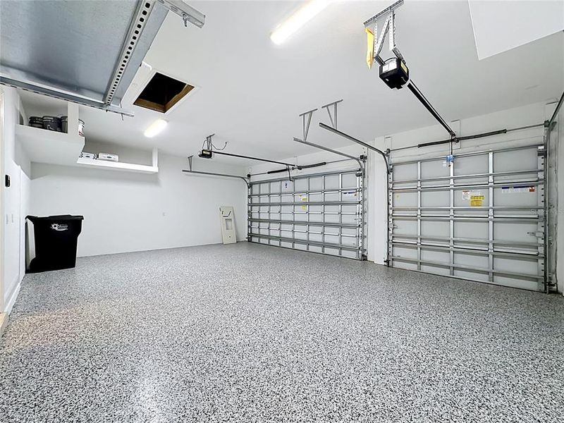 Spacious, unfurnished interior of a new home in Watercolor Place, Bradenton (Image 42).