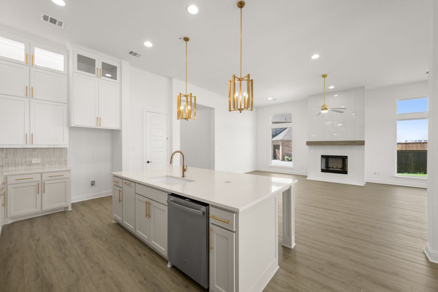 Furnished interior view inside a new home in Redden Farms, Midlothian (Image 11).