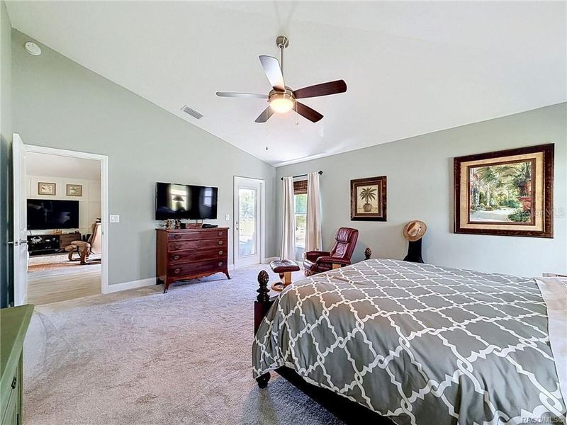 Furnished interior view inside a new home in The Fairways At Twisted Oaks, Beverly Hills (Image 58).