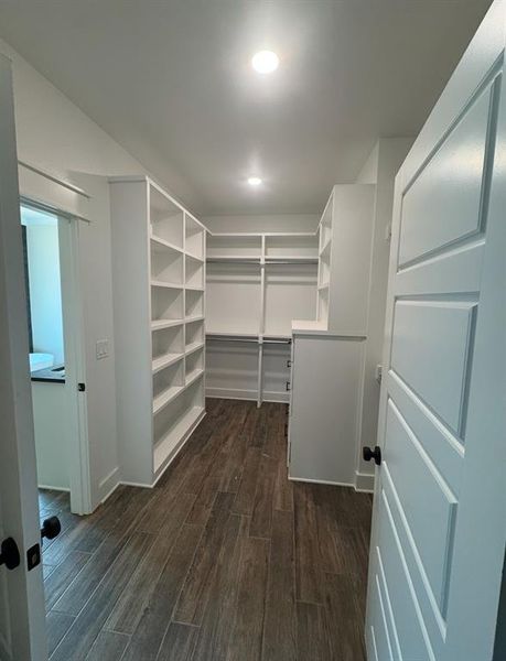 Image 7 of a home in .