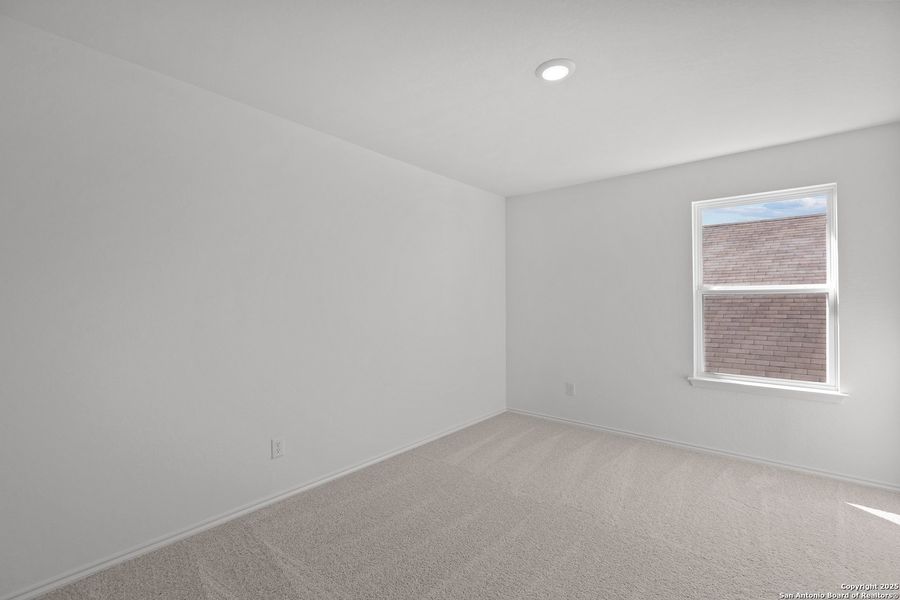 Spacious, unfurnished interior of a new home in Horizon Ridge, San Antonio (Image 21).