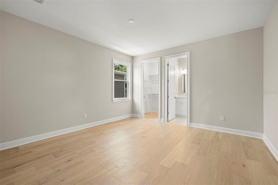 Spacious, unfurnished interior of a new home in , Tampa (Image 28). Spacious, unfurnished interior of a new home in , Tampa (Image 28).
