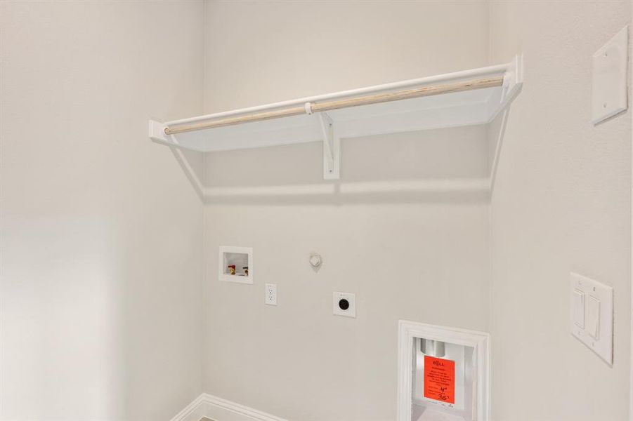 Spacious, unfurnished interior of a new home in Woodstone, Providence Village (Image 35).