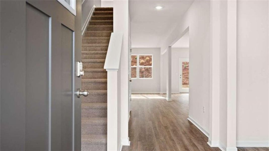 Spacious, unfurnished interior of a new home in Brooks Station, Dacula (Image 12).