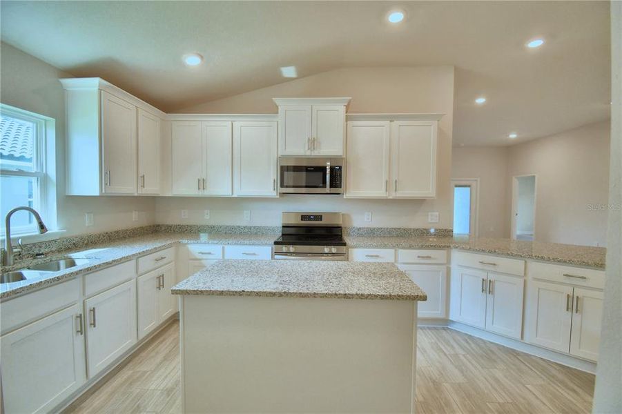 Furnished interior view inside a new home in , Auburndale (Image 38).