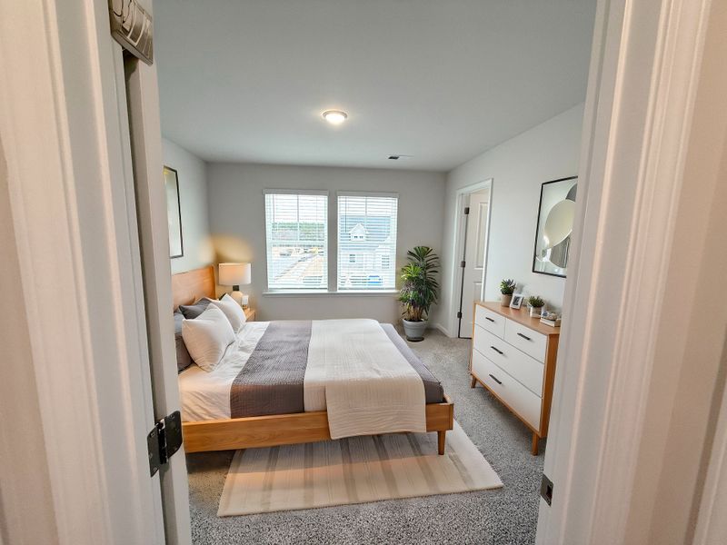 Furnished interior view inside a new home in Victorywoods Village, Columbia (Image 17).