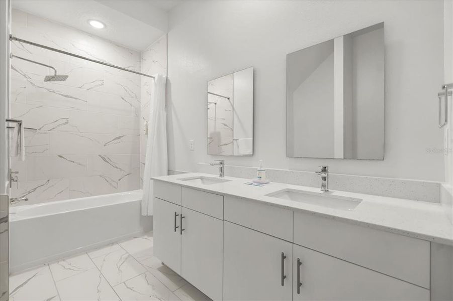 Furnished interior view inside a new home in , Davenport (Image 15).