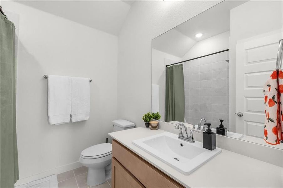 Furnished interior view inside a new home in , Fort Worth (Image 36).