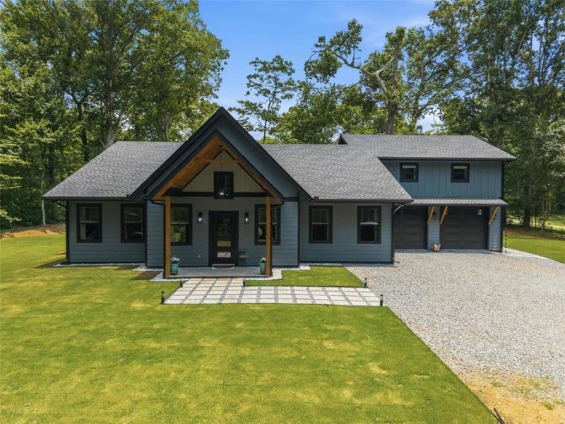 Front exterior of a new home in , Ellijay, GA, highlighting curb appeal (Image 28). Front exterior of a new home in , Ellijay, GA, highlighting curb appeal (Image 28).