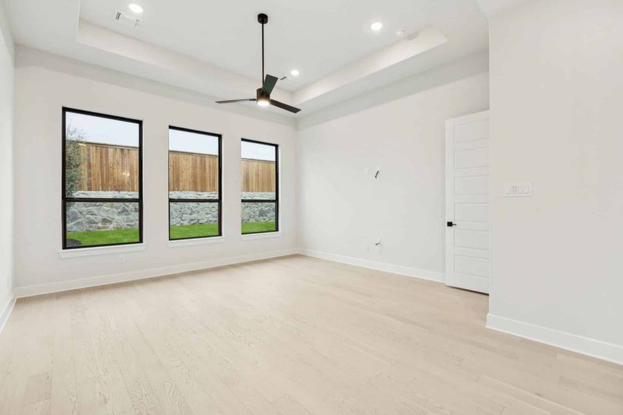 Spacious, unfurnished interior of a new home in Canyon Falls 70s, Argyle (Image 25).