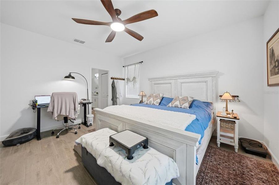 Furnished interior view inside a new home in , Englewood (Image 27). Furnished interior view inside a new home in , Englewood (Image 27).