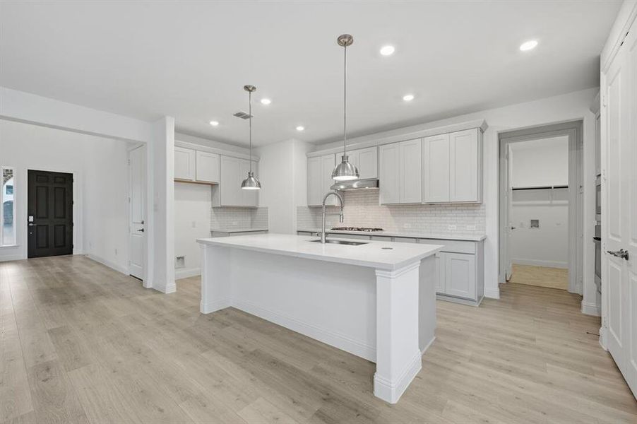 1604 Victory Terrace ~ Ready Now