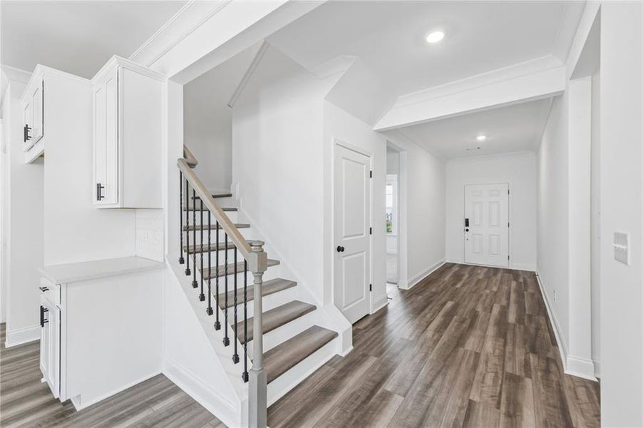 Spacious, unfurnished interior of a new home in Auburn Glen, Dacula (Image 43).