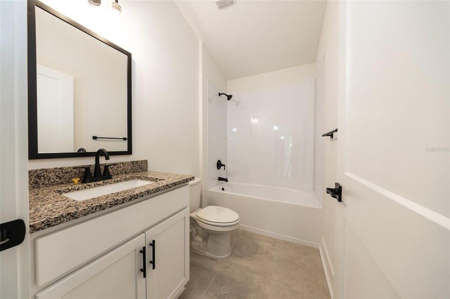 Furnished interior view inside a new home in Palm Coast, Palm Coast (Image 11).