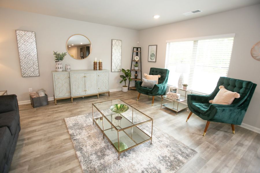 4br New Home in West Point, GA.  - Slide 13