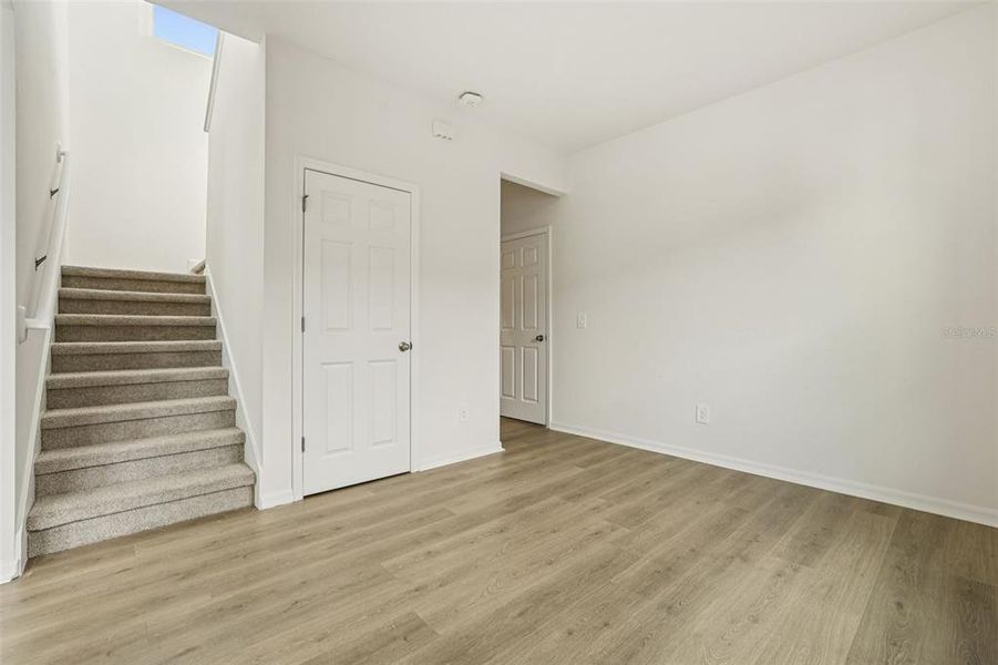 Spacious, unfurnished interior of a new home in The Meadow at Crossprairie Bungalows, St. Cloud (Image 40).