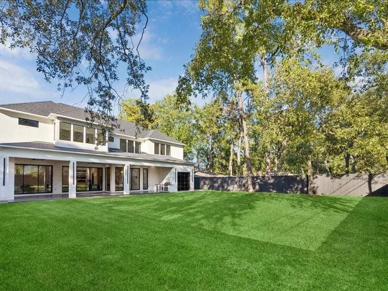 Exterior details and patio area of a home in , Houston (Image 4).