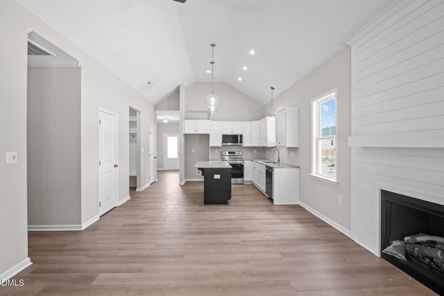 21-web-or-mls-BLS_0030 21-web-or-mls-BLS_0030