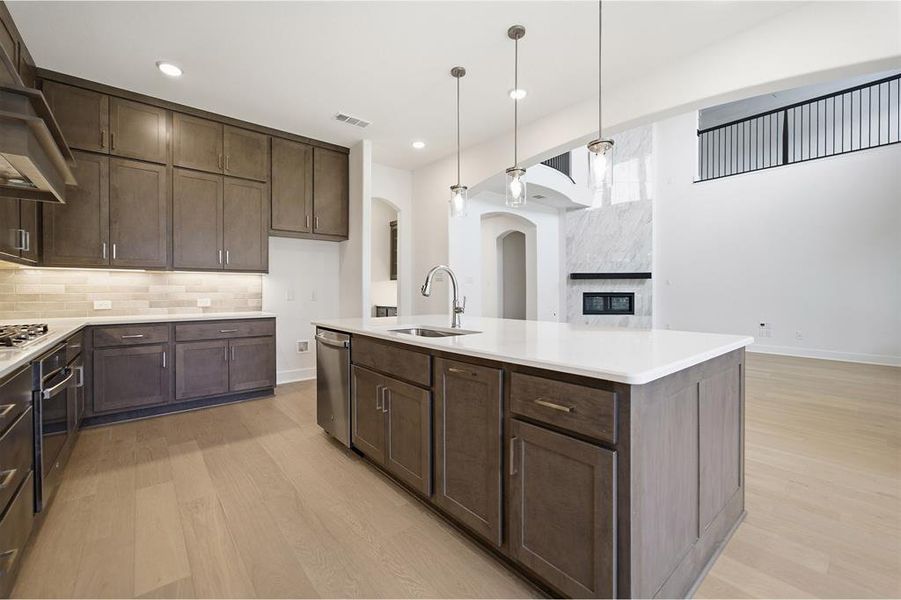 Furnished interior view inside a new home in Sonoma Verde, Rockwall (Image 15). Furnished interior view inside a new home in Sonoma Verde, Rockwall (Image 15).