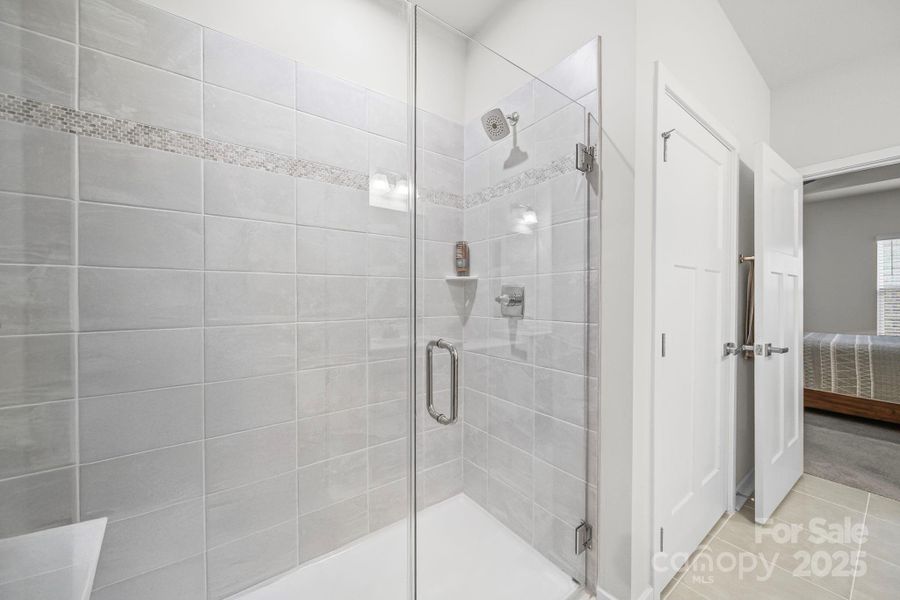 Image 40 of a home in .