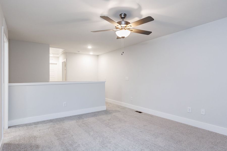 Spacious, unfurnished interior of a new home in Vaughan Farms, Angier (Image 23).