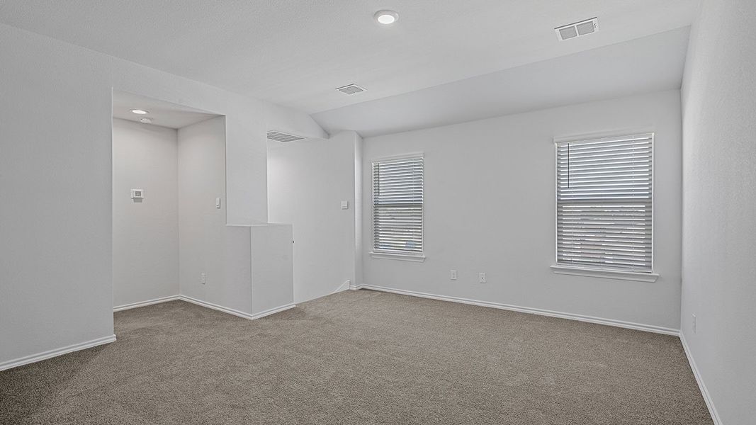 Spacious, unfurnished interior of a new home in Springhill South, Boyd (Image 23).
