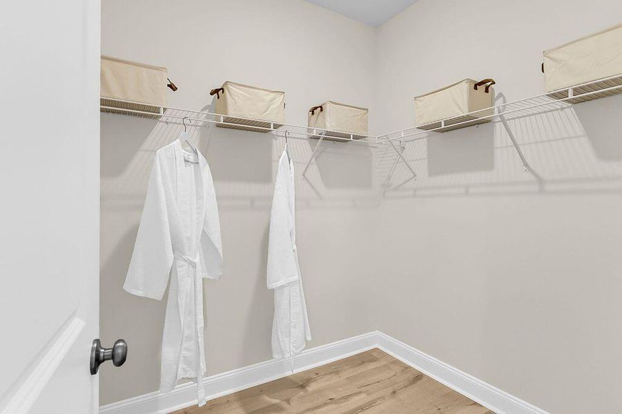 Spacious, unfurnished interior of a new home in Heron Preserve, Hanahan (Image 18).