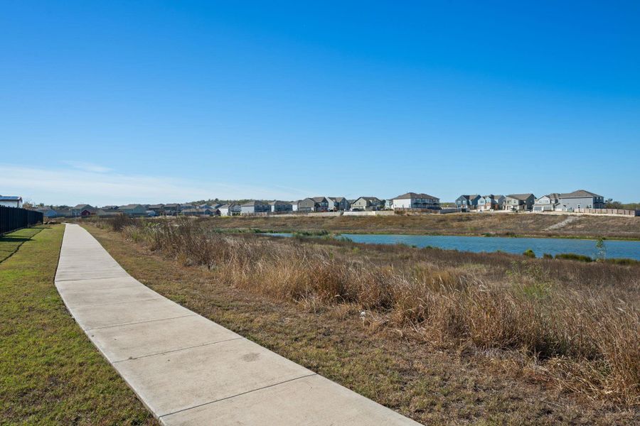 Image 32 of a home in Sun Chase. Image 32 of a home in Sun Chase.