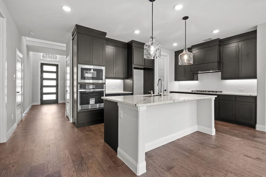 Representative furnished interior of a home built from the Bradley by Landon Homes in East Village - Classic Series, Frisco (Image 49). Representative furnished interior of a home built from the Bradley by Landon Homes in East Village - Classic Series, Frisco (Image 49).