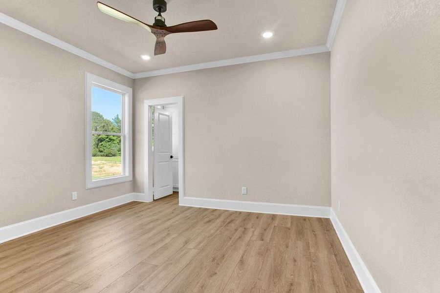 Spacious, unfurnished interior of a new home in , Tyler (Image 21).