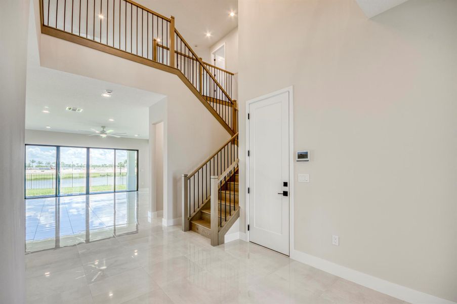 Furnished interior view inside a new home in Apex at Avenir, Palm Beach Gardens (Image 36).