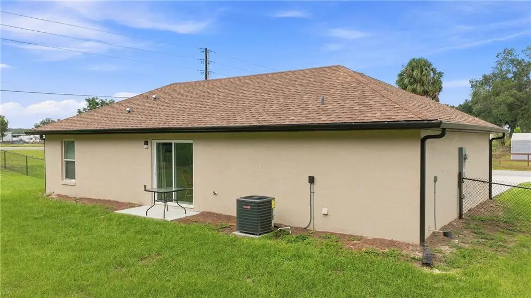 Exterior details and patio area of a home in , Ocala (Image 3).