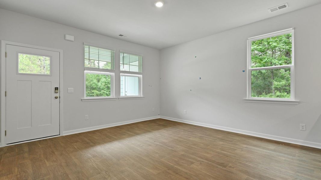 Representative unfurnished interior of a home built from the CURTIS by D.R. Horton in Rivers Reach, Yemassee (Image 14). Representative unfurnished interior of a home built from the CURTIS by D.R. Horton in Rivers Reach, Yemassee (Image 14).