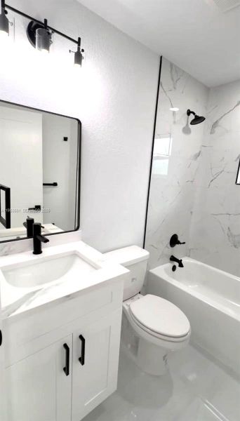 Furnished interior view inside a new home in , Sebring (Image 12).