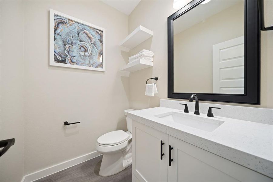 Furnished interior view inside a new home in , Dallas (Image 4).