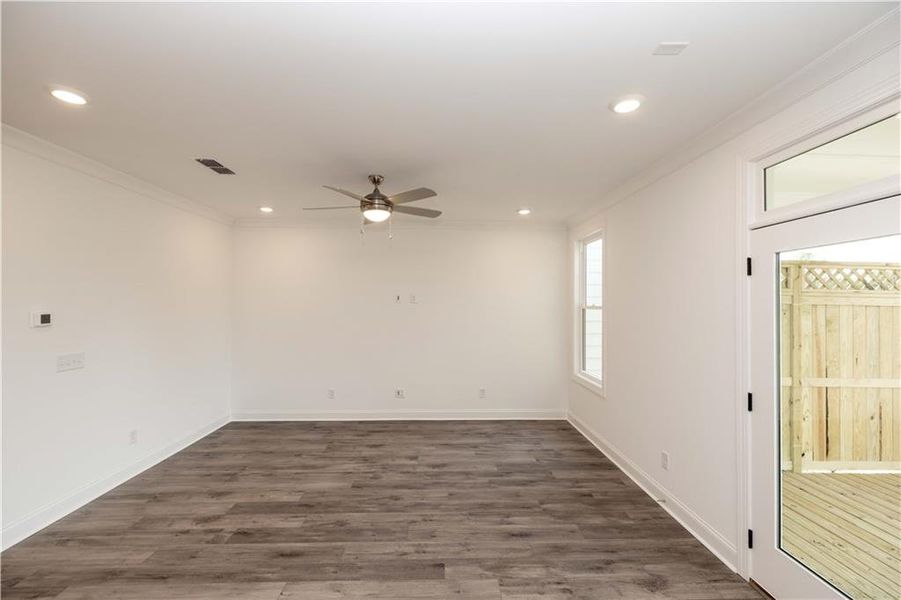 Spacious, unfurnished interior of a new home in Millcroft Townhomes, Buford (Image 18).