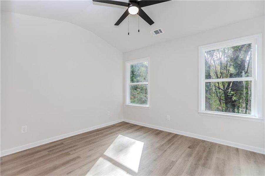 Spacious, unfurnished interior of a new home in , Atlanta (Image 23).