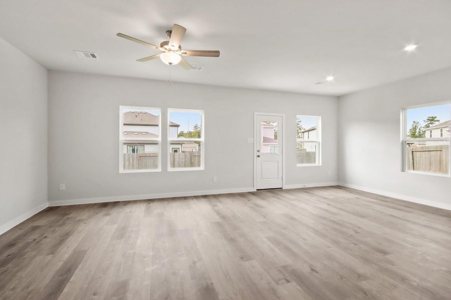 Spacious, unfurnished interior of a new home in Caney Mills, Cut and Shoot (Image 11). Spacious, unfurnished interior of a new home in Caney Mills, Cut and Shoot (Image 11).